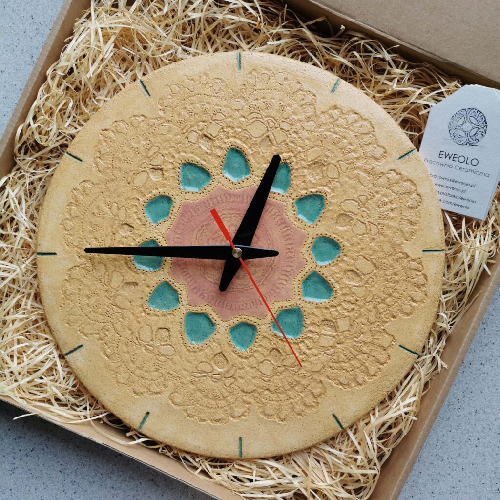 Eweolo Zegar na ścianę w jasnych kolorach