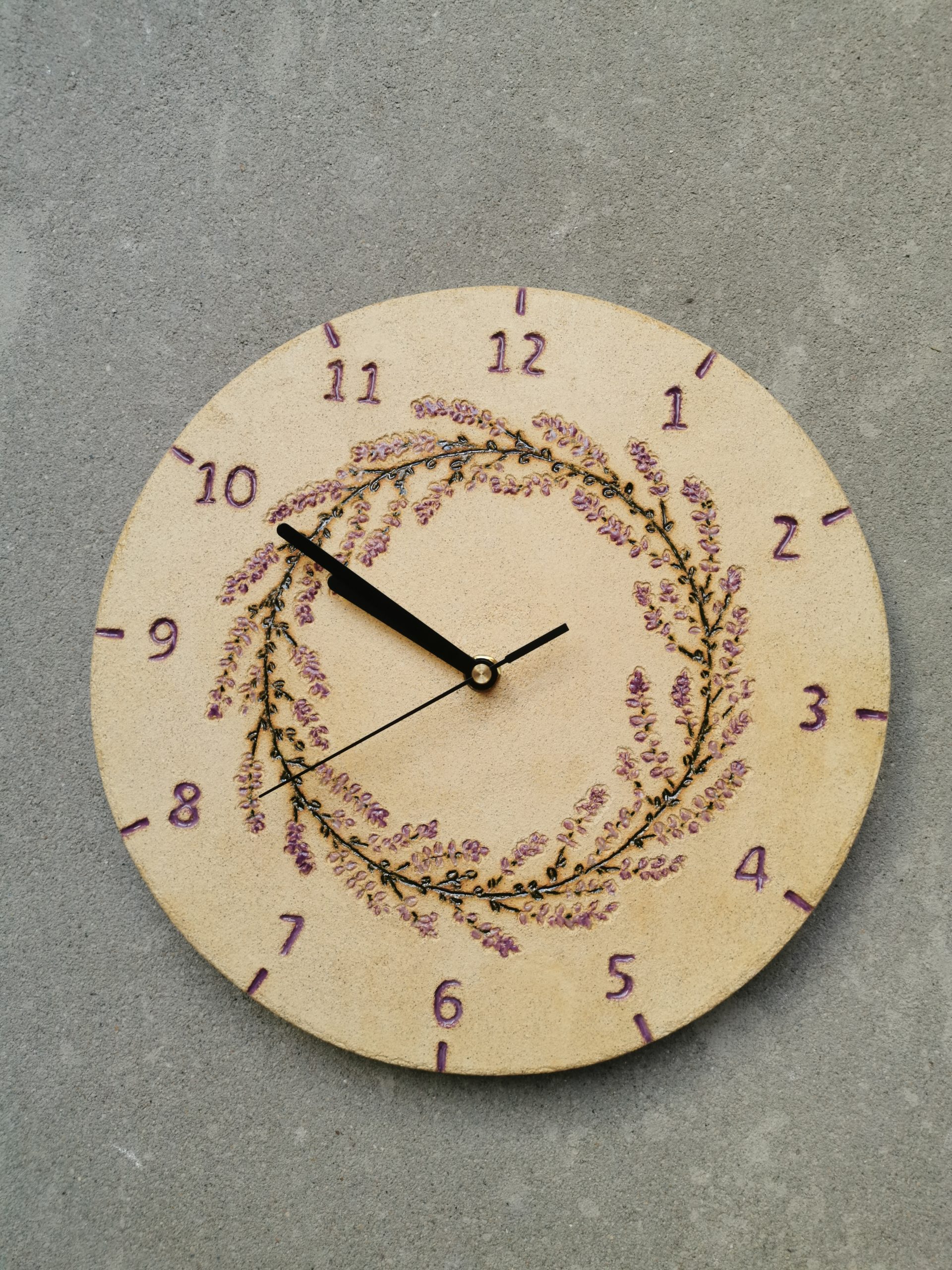 zegar wianek lawendy