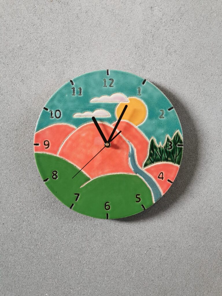 dekoracyjny zegar ścienny lato w górach i dolinach