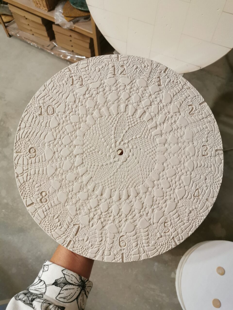 zegar kwiat Czasu koniakowy biskwit