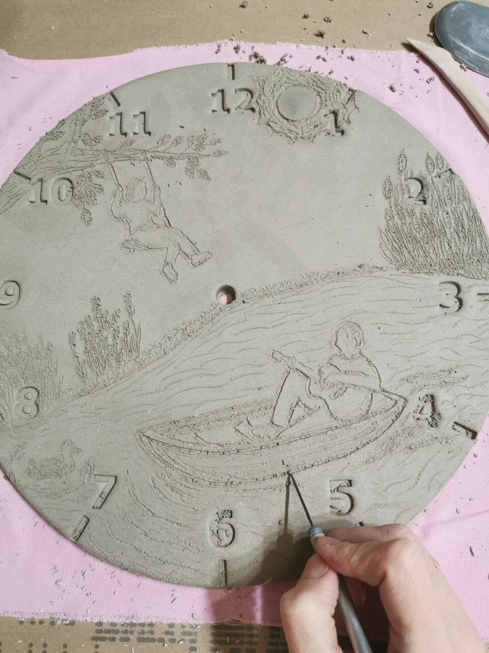 Zegar na rocznice ręcznie tworzona praca na zamówienie z gliny